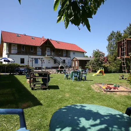 펜션 Quaint Bungalow In Near The Sea Ostseebad Kühlungsborn